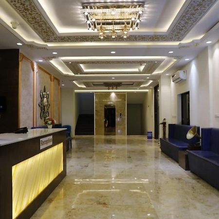 Hotel Grand Vasaante Bhīlwāra Zewnętrze zdjęcie