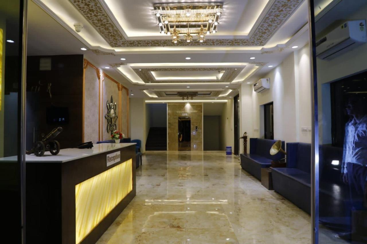 Hotel Grand Vasaante Bhīlwāra Zewnętrze zdjęcie