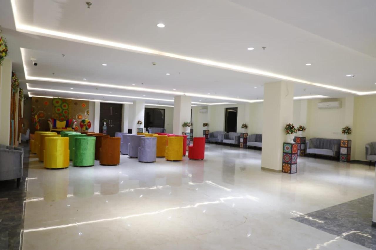 Hotel Grand Vasaante Bhīlwāra Zewnętrze zdjęcie